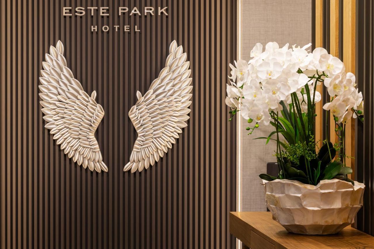 -- Este Park Hotel -- Part Of Urban Chic Luxury Design Hotels - Parking & Compliments - Next To Shopping & Dining Mall Plovdiv Bagian luar foto