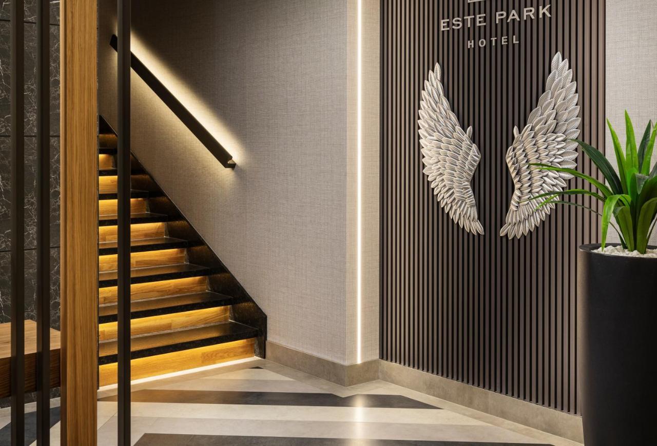 -- Este Park Hotel -- Part Of Urban Chic Luxury Design Hotels - Parking & Compliments - Next To Shopping & Dining Mall Plovdiv Bagian luar foto
